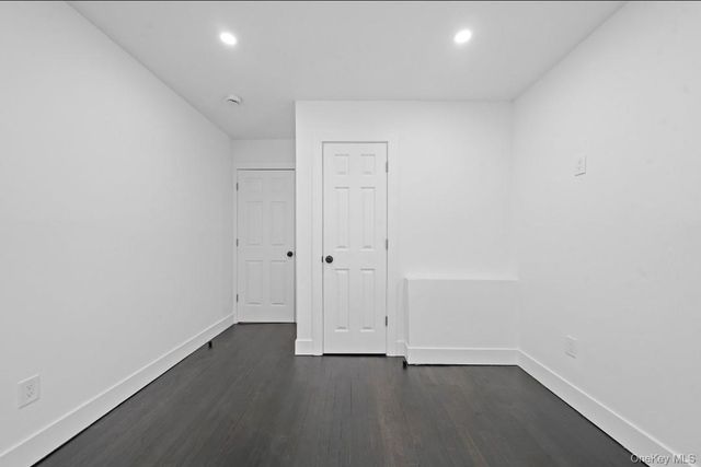 200 Irish Lane, Islip Terrace, NY 11752