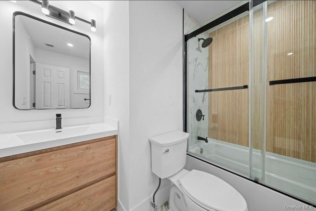 200 Irish Lane, Islip Terrace, NY 11752