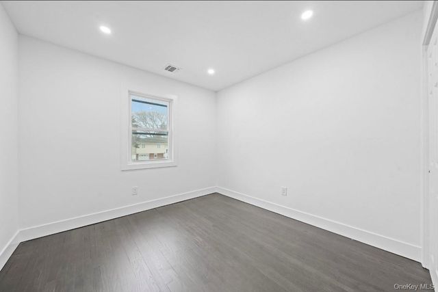 200 Irish Lane, Islip Terrace, NY 11752