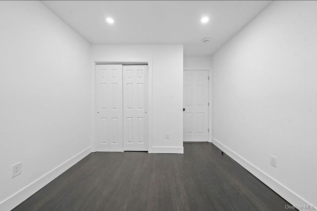 200 Irish Lane, Islip Terrace, NY 11752