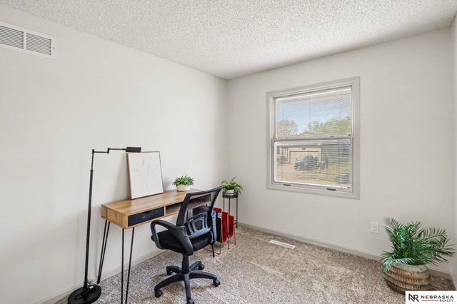 1800 Fairfield Street, Lincoln, NE 68521