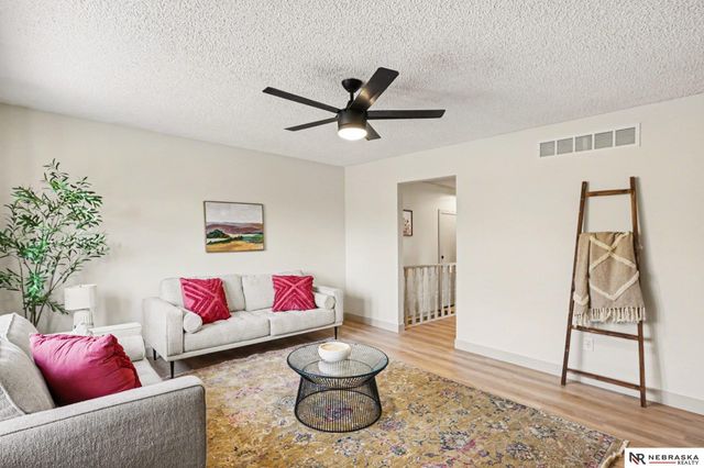 1800 Fairfield Street, Lincoln, NE 68521