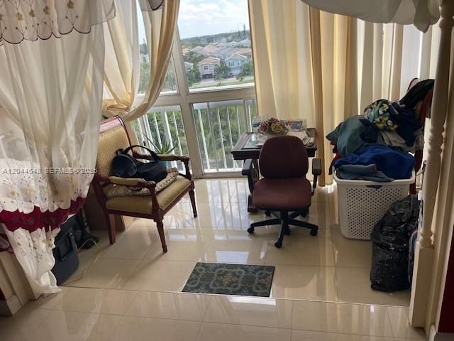 4400 Hillcrest Dr 701b 701B, Hollywood, FL 33021