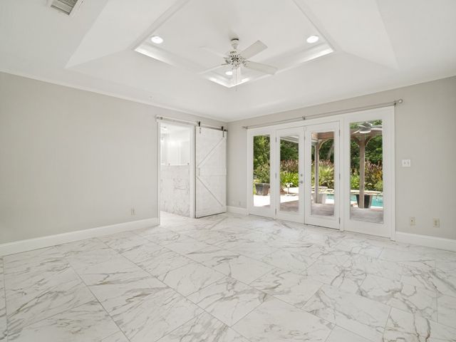 241 Southview Drive, Hudson Oaks, TX 76087