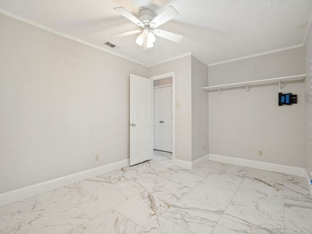 241 Southview Drive, Hudson Oaks, TX 76087