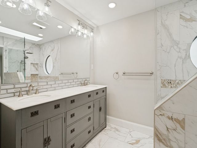 241 Southview Drive, Hudson Oaks, TX 76087