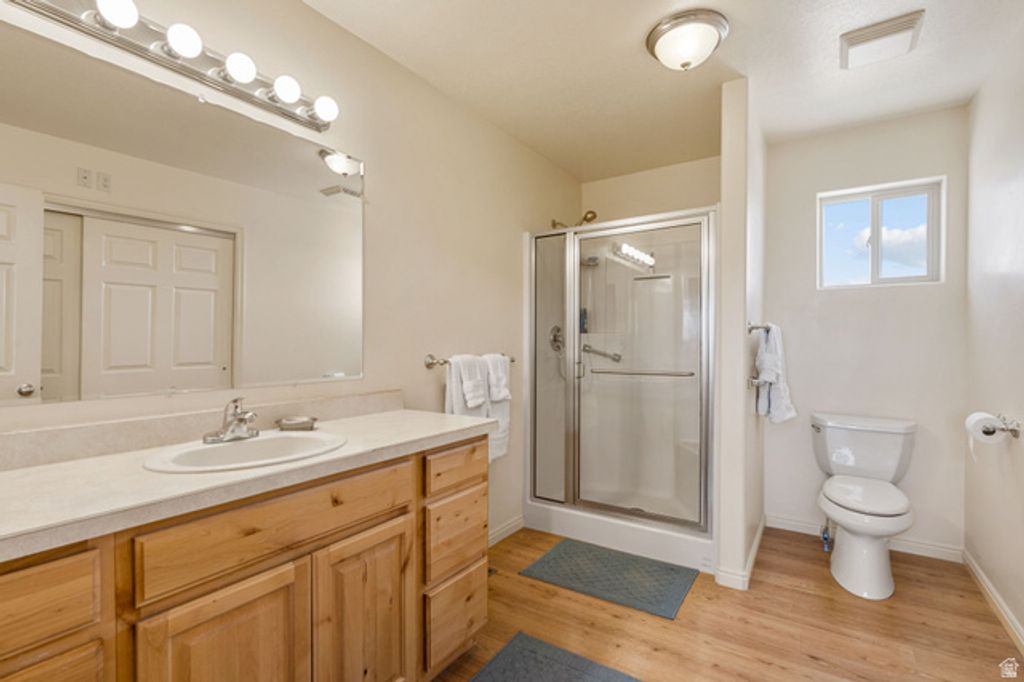 Image 22 of property listing at 5060 N 3550 W, Cedar City, UT 84721