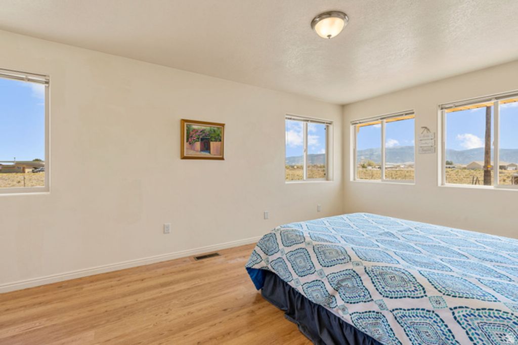 Image 24 of property listing at 5060 N 3550 W, Cedar City, UT 84721