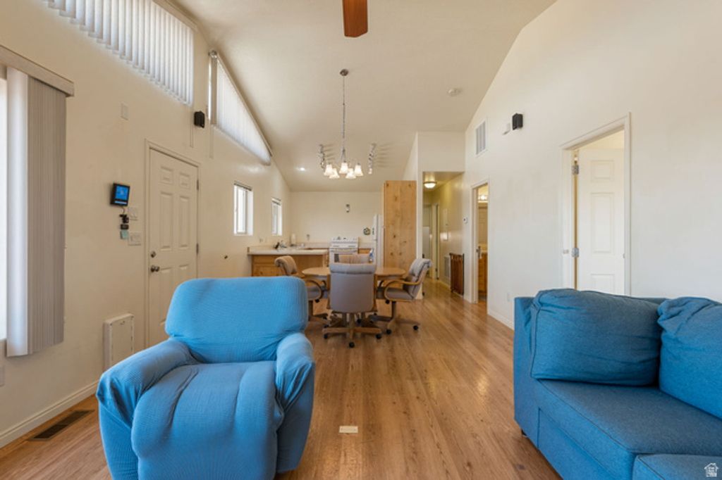 Image 29 of property listing at 5060 N 3550 W, Cedar City, UT 84721