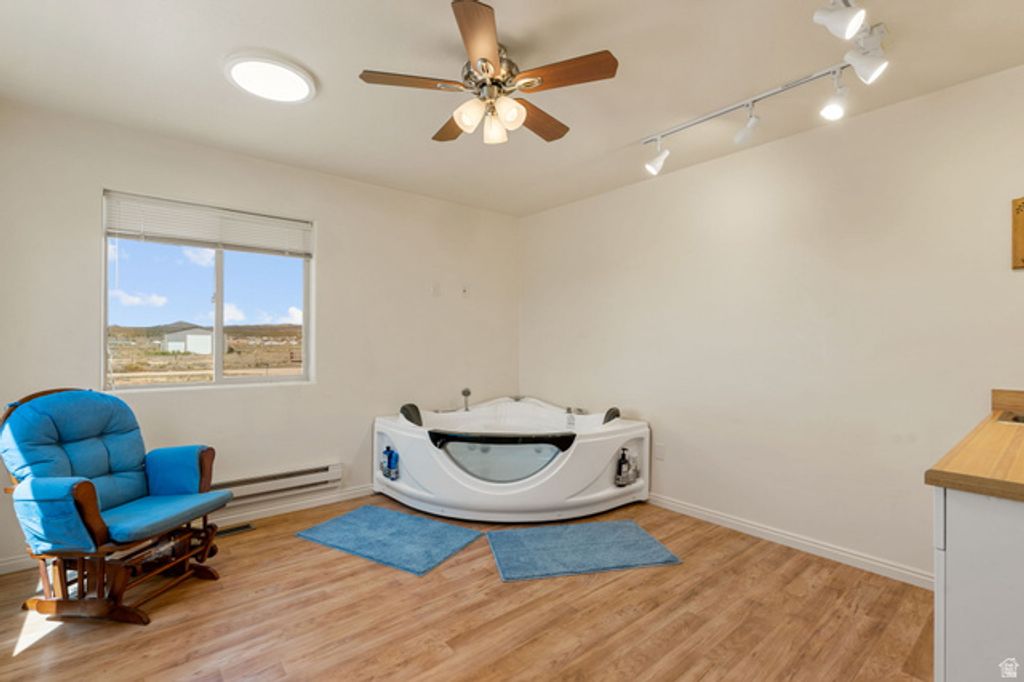 Image 10 of property listing at 5060 N 3550 W, Cedar City, UT 84721