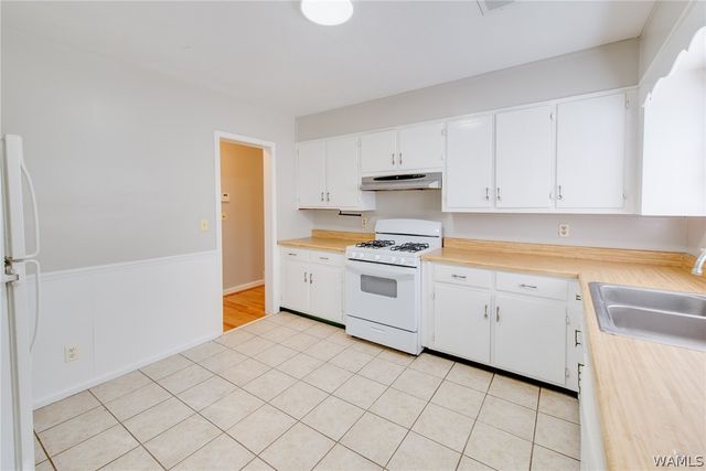 2111 18th, Northport, AL 35476