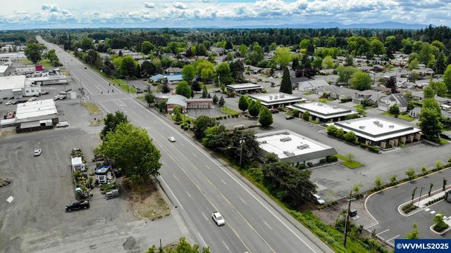 2715 Willetta St SW, Albany, OR 97321