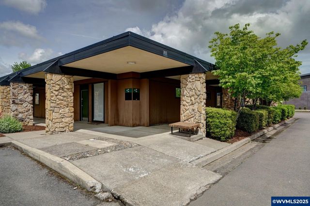 2715 Willetta St SW, Albany, OR 97321