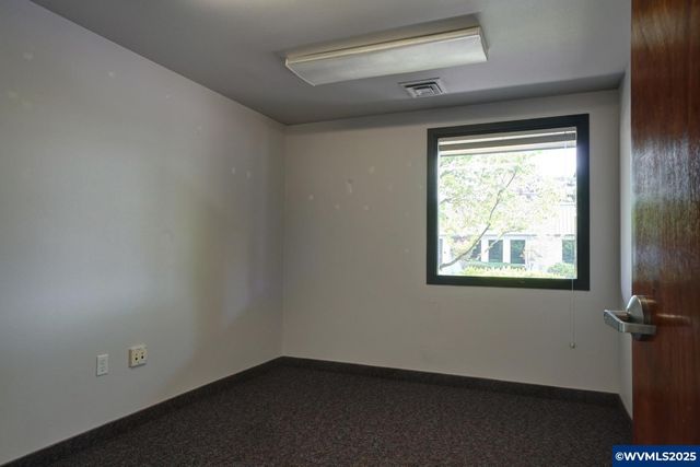 2715 Willetta St SW, Albany, OR 97321