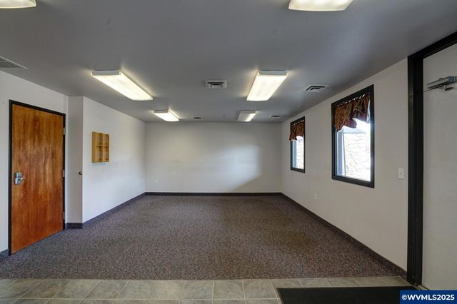 2715 Willetta St SW, Albany, OR 97321