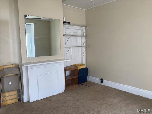 5121 Wicklow Place, St Louis, MO 63111