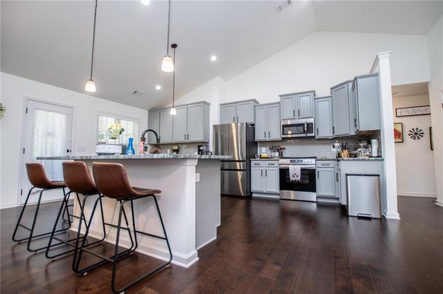 142 Lawrence Drive, Villa Rica, GA 30180