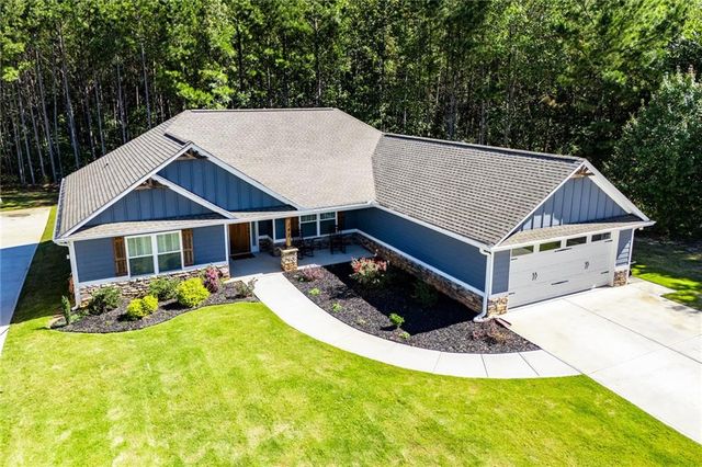 142 Lawrence Drive, Villa Rica, GA 30180
