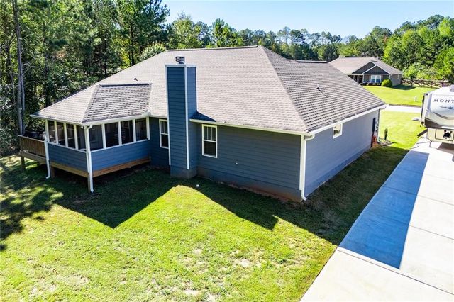 142 Lawrence Drive, Villa Rica, GA 30180
