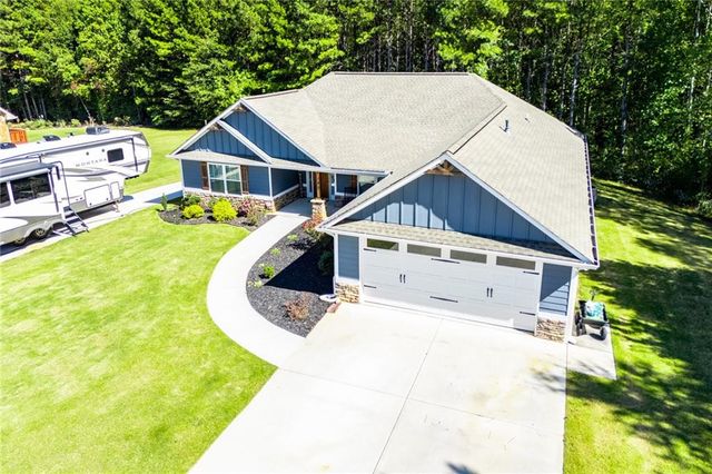 142 Lawrence Drive, Villa Rica, GA 30180