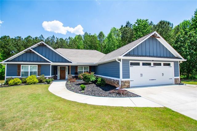 142 Lawrence Drive, Villa Rica, GA 30180