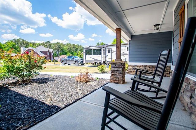 142 Lawrence Drive, Villa Rica, GA 30180