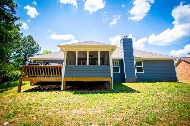 142 Lawrence Drive, Villa Rica, GA 30180