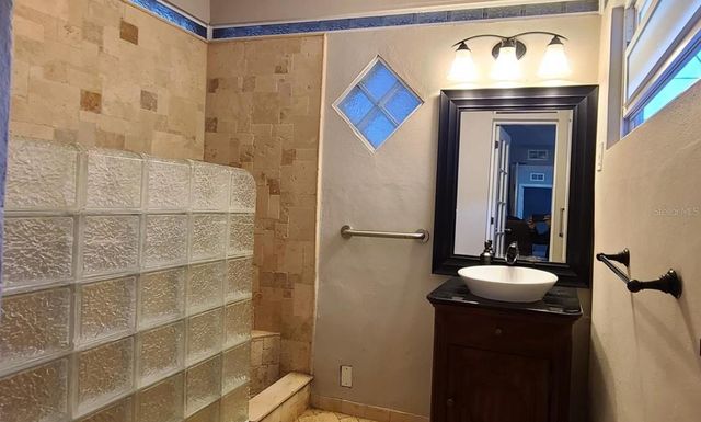 2306 W SAINT JOSEPH STREET, Tampa, FL 33607