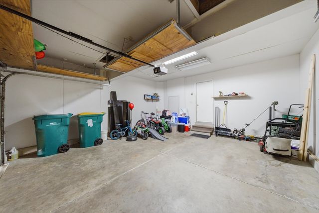 1620 Manor Oaks Drive, Plainfield, IL 60586