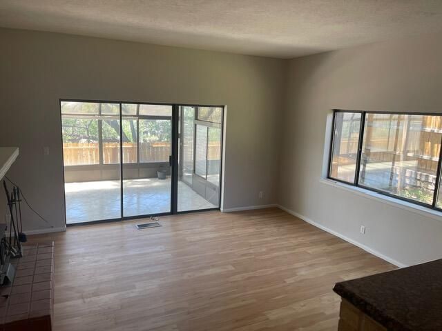 4449 Walden Lane NE, Albuquerque, NM 87111