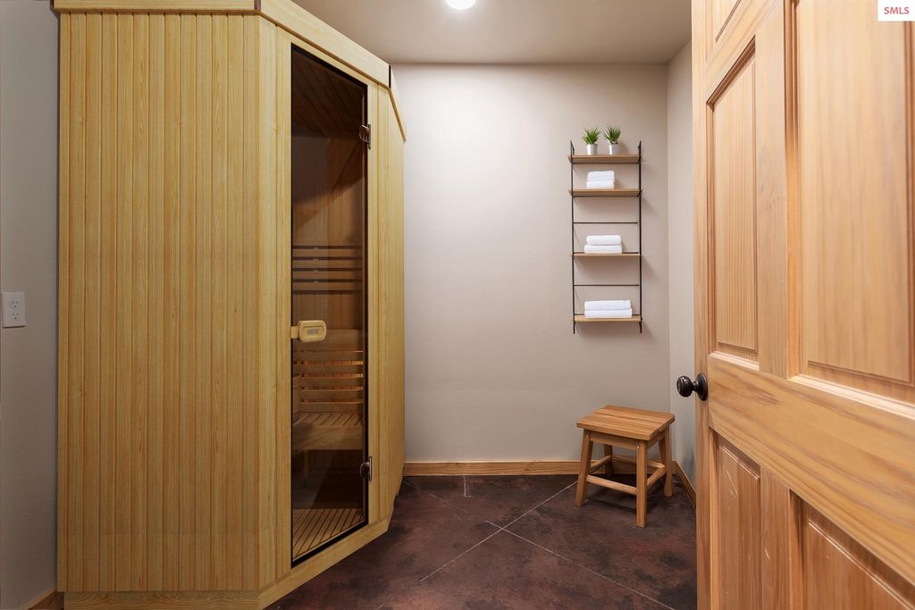 672 Hopkins Rd, Sandpoint, ID 83864 photo 31