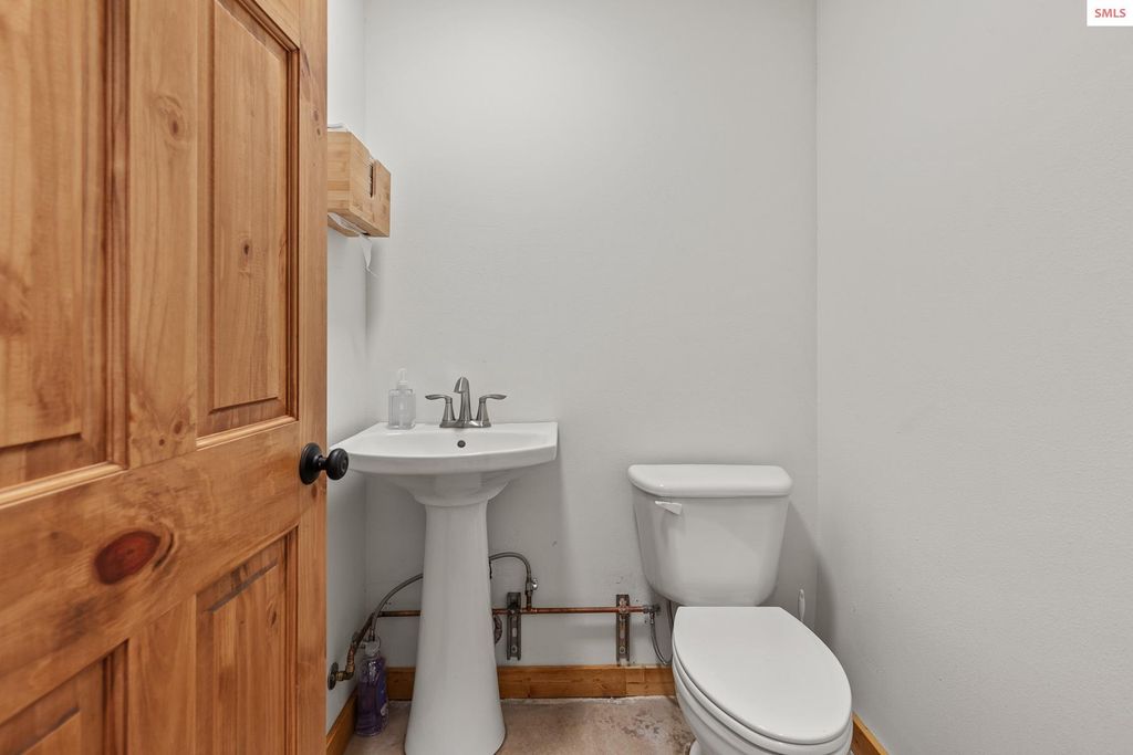 672 Hopkins Rd, Sandpoint, ID 83864 photo 53