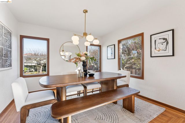 636 38th St, Richmond, CA 94805