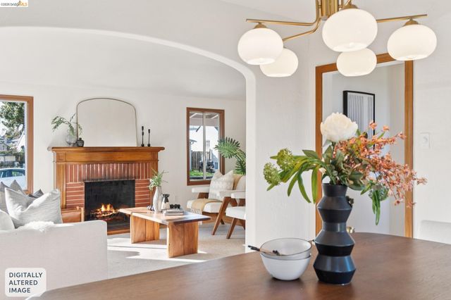 636 38th St, Richmond, CA 94805