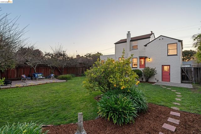 636 38th St, Richmond, CA 94805