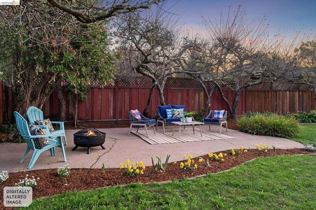 636 38th St, Richmond, CA 94805