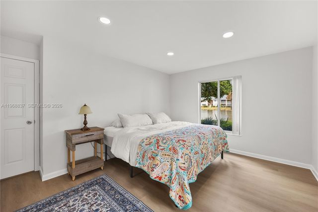 13870 Oneida Dr H1, Delray Beach, FL 33446