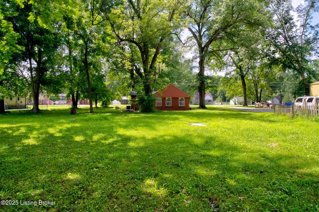 1121 Fairdale Rd, Fairdale, KY 40118