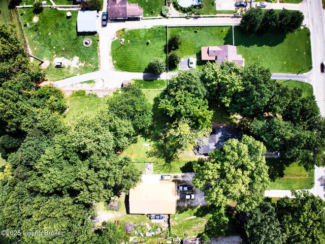 1121 Fairdale Rd, Fairdale, KY 40118