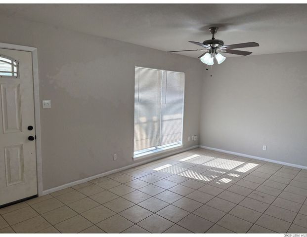 3935 Starhill, San Antonio, TX 78218