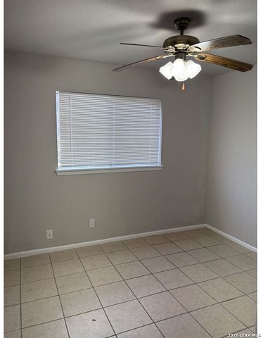 3935 Starhill, San Antonio, TX 78218