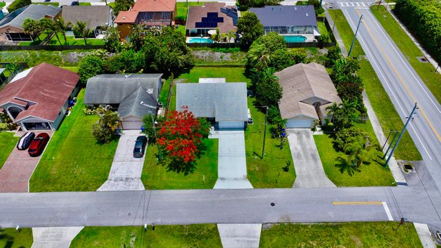 6048 Garrett Street, Jupiter, FL 33458