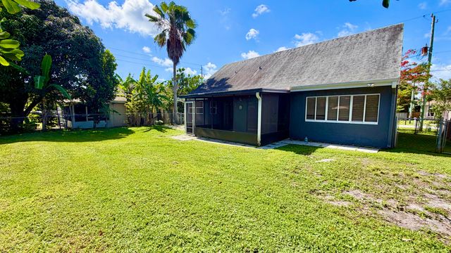 6048 Garrett Street, Jupiter, FL 33458