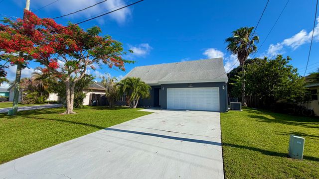 6048 Garrett Street, Jupiter, FL 33458