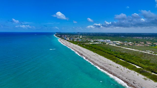 6048 Garrett Street, Jupiter, FL 33458