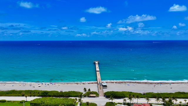 6048 Garrett Street, Jupiter, FL 33458