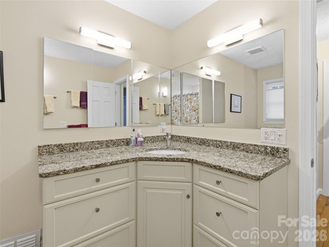 410 Golf View Condo Lane 2A, Hendersonville, NC 28739