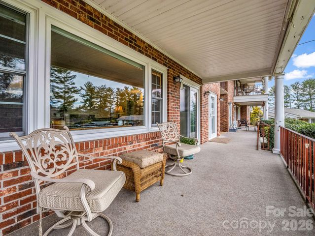 410 Golf View Condo Lane 2A, Hendersonville, NC 28739