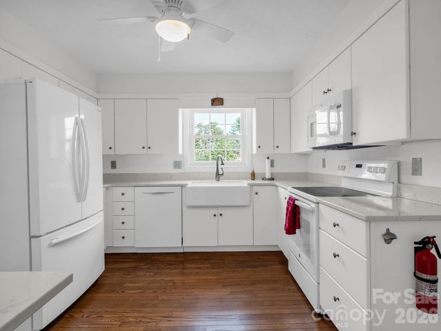 410 Golf View Condo Lane 2A, Hendersonville, NC 28739