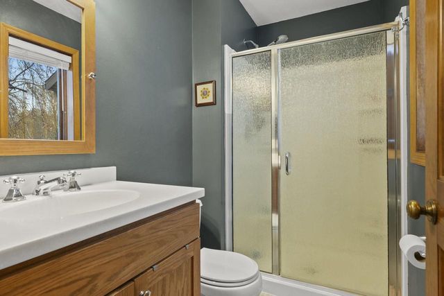 516 Woodvale Drive, Deforest, WI 53532